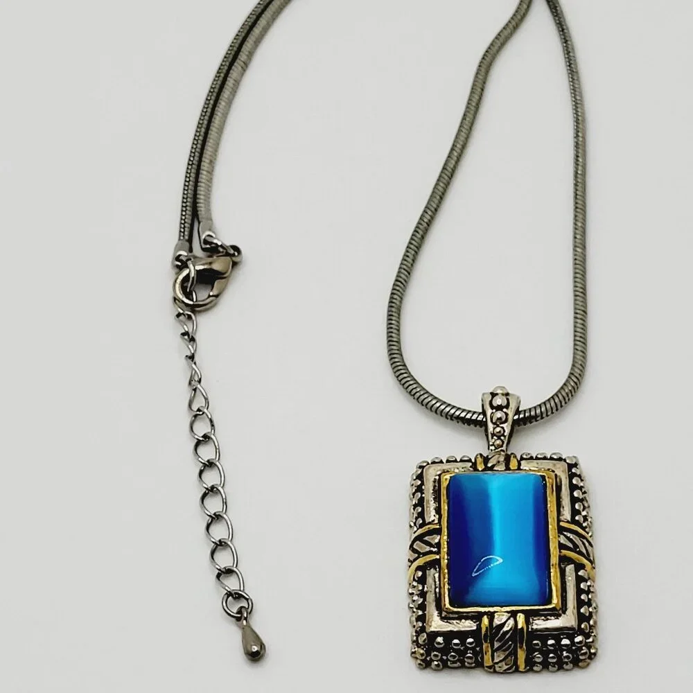 Silver & Gold Tone Pendant Snake Choker Necklace Filigree Gold tone accents - Picture 6 of 9